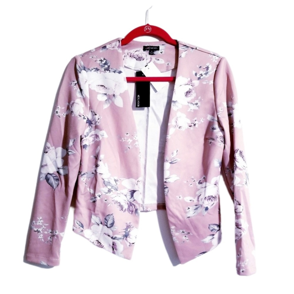 $$SOLD$$ Crop top back blazer pink size small